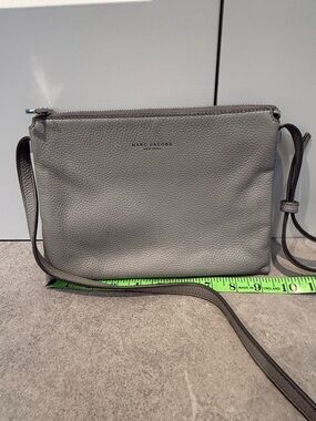Marc Jacobs Light Gray Pebbled Leather Crossbody Bag
